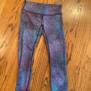 Lululemon Hi Rise Wunder Under Purple Galaxy Splatter Leggings Size 6
